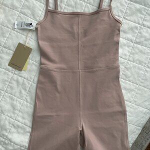 NWT Aritzia Wilfred Free Divinity Romper 5"